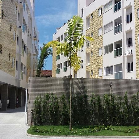 Apartamento Avenida Wilson อูบาตูบา ภายนอก รูปภาพ