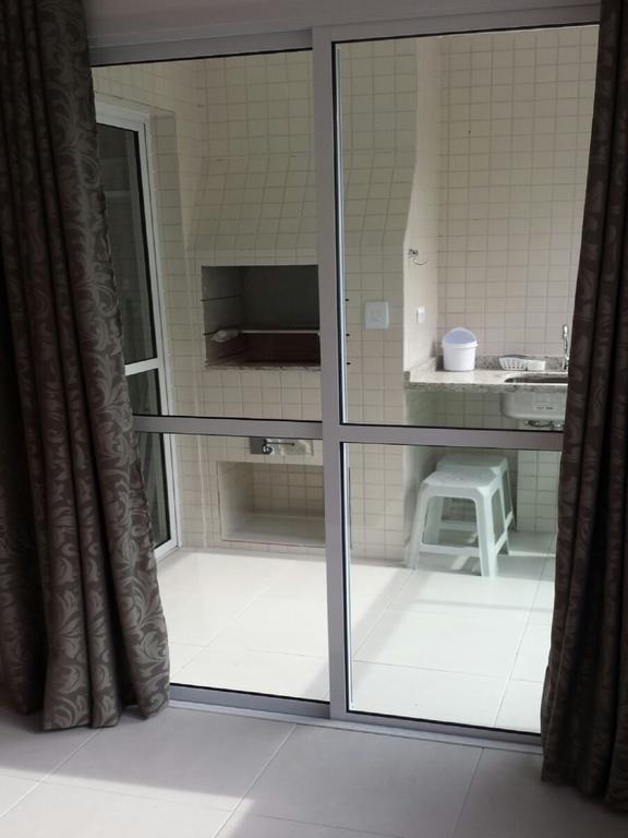 Apartamento Avenida Wilson อูบาตูบา ภายนอก รูปภาพ